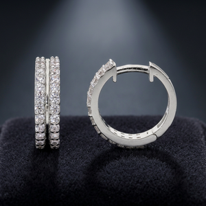 Pendientes de Aro Clásicos de Oro de 14K con Baño de Rodio y Diamantes Naturales de Corte Brillante, Regalo de Aniversario o Boda para Mujer - Product Image 1