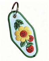 Vigreat Custom Schattig Fruit Borduurwerk Sleutelhanger Op Maat Vorm Tas Aanhangsel voor Feestartikelen Druif Cartoon Geweven Stof Sleutelhanger