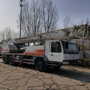 Grue mobile sur camion Zoomlion RY25V d'occasion à bas prix, 25 tonnes, 39 m, avec boîte de vitesses, moteur et châssis - Product Image 1