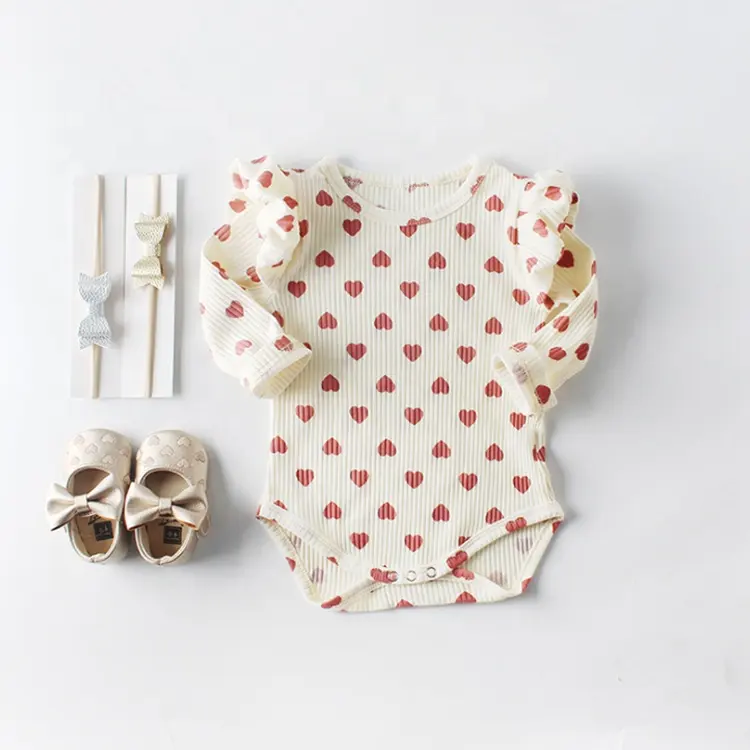 OEM Boutique cute Budi baby lovely heart clothing Private label clothes Soft fabric romper onesie my first baby romper