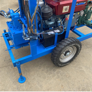 Foreuse portable diesel bleue avec système hydraulique et roues pour le forage de puits d'eau - Product Image 5