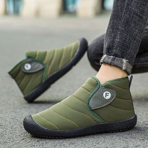 Botas para Hombre Negras Talla 36-48, Zapatos de Algodón Cálidos Antideslizantes, Botas de Nieve Impermeables para Invierno - Product Image 4