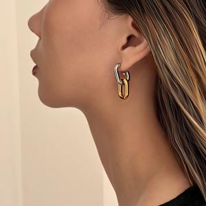 NUEVOS PENDIENTES VINTAGE DE FLORES 2025 Invierno 18K Chapado en oro Hipoalergénico Acero inoxidable Joyería de mujer - Product Image 3