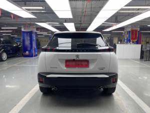 Voiture d'occasion Dongfeng <span class=keywords><strong>Peugeot</strong></span> <span class=keywords><strong>2008</strong></span> 5 places 2022, transmission automatique, essence, voitures les plus vendues fabriquées en Chine - Product Image 3