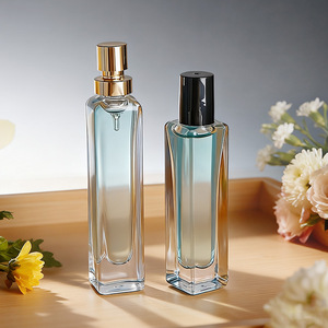 Botella de perfume de cristal elegante Super Flint al por mayor con bomba pulverizadora para fragancia líquida 15 <span class=keywords><strong>ml</strong></span> 20 <span class=keywords><strong>ml</strong></span> 30 <span class=keywords><strong>ml</strong></span> 50 <span class=keywords><strong>ml</strong></span> - Product Image 3