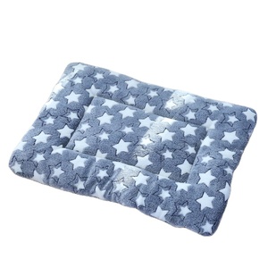 Alfombrillas de cama lavables con estampado de lujo para mascotas, jaula suave y acogedora para perros, perrera, manta de lana Coral, Coussin