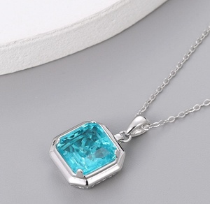 Collar de Plata 925 con Cristal Paraiba, Diseño Cuadrado Brillante, para Fiestas, Vacaciones, Uso Diario, Regalo de Cumpleaños para Chicas, Sorpresa - Product Image 3