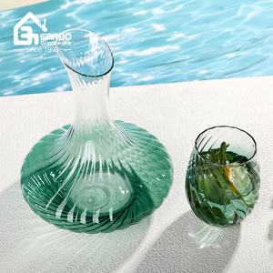 Juego de Vasos de Vidrio de Alta Gama con Rayas Verdes Profundas para Vino Tinto y Champán, Vasos Altos, Regalo Empresarial - Product Image 2