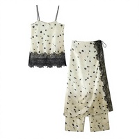 Commerce extérieur Nouvelle collection été 2026 Haut élégant en satin imprimé et dentelle 9013028 + Culotte imprimée et dentelle coupe classique 9014028A