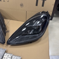 Pour Porsche Cayenne 18-23, ensemble de phares 9Y0 modifiés et améliorés avec phares matriciels à LED à quatre yeux noircis