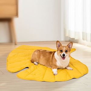 Cama de Lujo para Perros con Diseño de Hoja Nórdica de Dibujos Animados, Tapete de Escalada para Mascotas, Nido Fresco Universal de Gran Tamaño para Cuatro Estaciones, Personalizable - Product Image 6