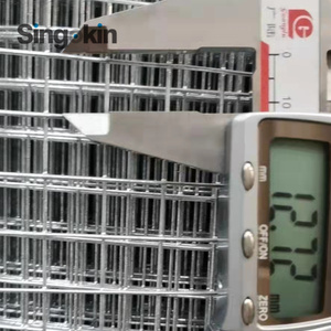 1/2x 1/2 3/4X3/4 3/8 1X1 Inch Lỗ Vuông GAW Sắt Mạ Kẽm Hàn Dây Lưới Ở Dạng Cuộn - Product Image 2