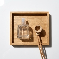 Bouteille de parfum pour voiture en verre trapézoïdal de 10 ml, mini flacon diffuseur suspendu pour voiture, vente en gros, flacons diffuseurs vides rechargeables en vrac