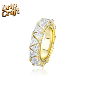 Anello Hip-hop con Diamanti, Montatura Triangolare in Rame con Zirconi, Stile Unisex per Festival Musicali e <span class=keywords><strong>Rap</strong></span>, Accessorio all'Ingrosso - Product Image 4