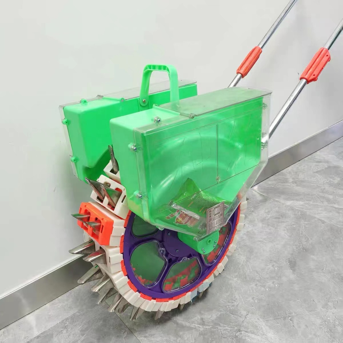ドラムシーダー40口落花生植栽機肥料付きのシンプルなポータブル