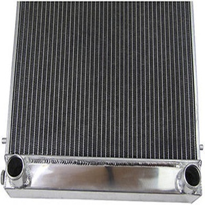 Radiador de aluminio de 3 filas, el mejor precio, adecuado para Land Rover Defender y Discovery Series I 300TDI 2.5L 90/110 AT BTP2275 300 TDI - Product Image 5