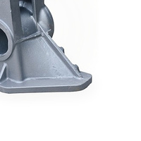 Support de tige de poussée supérieure personnalisé QT600-3 moulé par fonderie avec usinage CNC pour suspension de camions lourds et véhicules utilitaires, moulage en sable