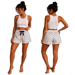 Shorts d'intérieur pour femmes, rayés, taille élastique, jambe large, en satin respirant, lavables en machine, fabriqués en Turquie, en bambou, vente en gros - Product Image 1