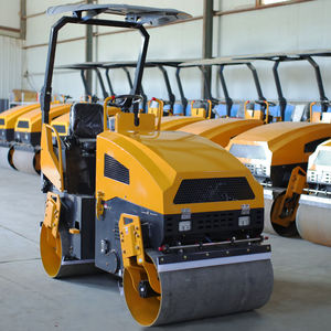 Vollhydraulischer Zweirad-Straßenwalze 3 Tonnen Vibrations-Strahldruckwalze zu verkaufen in <span class=keywords><strong>Dubai</strong></span> - Product Image 6