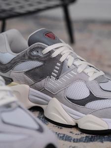 Chaussures de marche pour hommes et femmes, chaussures de sport de luxe personnalisées par des designers, chaussures de sport décontractées rétro antidérapantes pour l'extérieur - Product Image 3