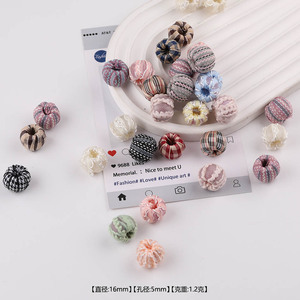 Cuentas de fieltro de lana con pompón, tamaño mediano, redondas, accesorios de joyería DIY para hacer pendientes, material de hilo para manualidades. - Product Image 5