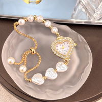 Montres à quartz tendance, élégantes, avec diamants en forme de cœur et perles, comme cadeau ou décoration pour fête d'anniversaire, souvenir pour femmes