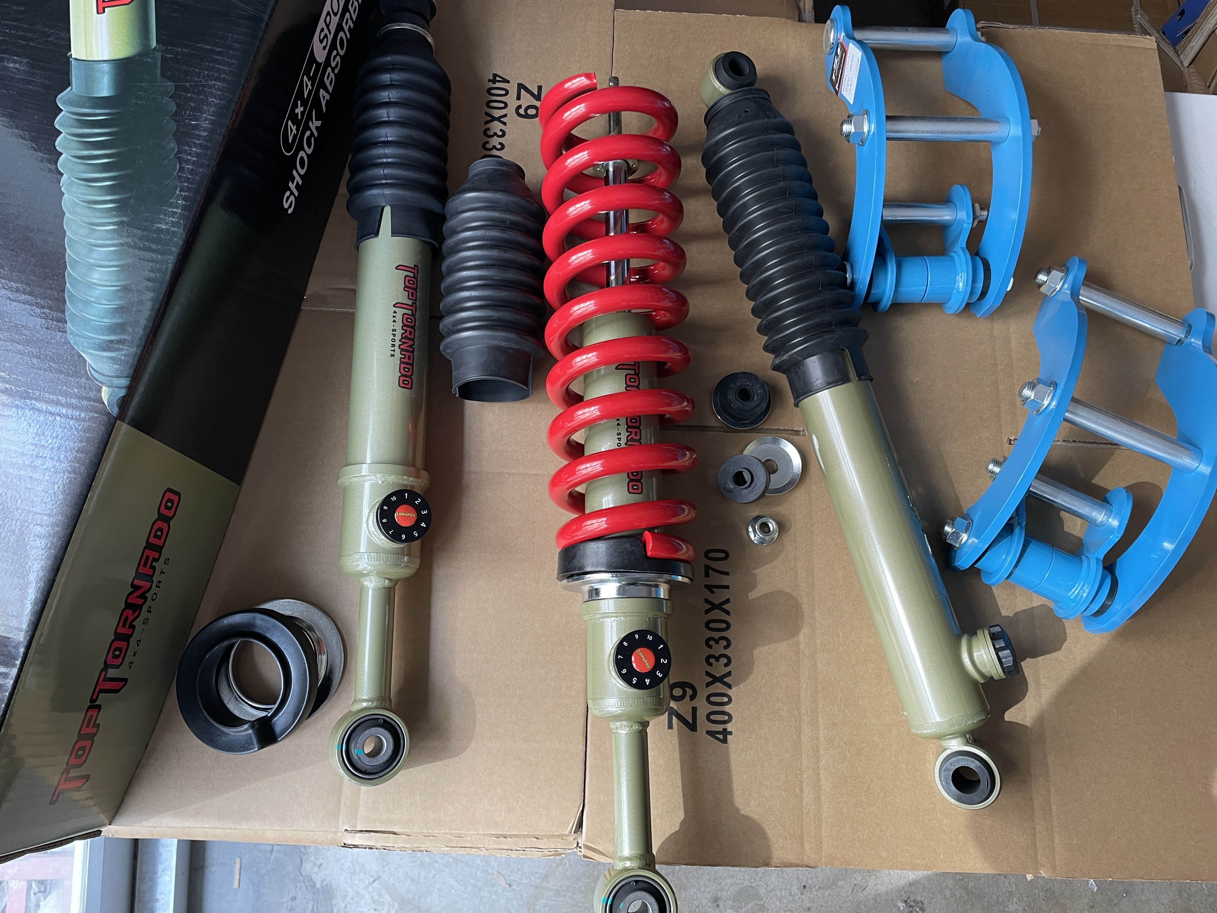 hilux suspension lift kit