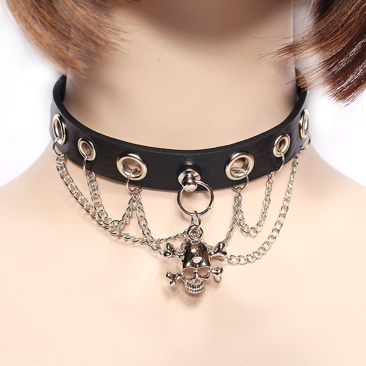 Collier Chaîne Slip Cœur Punk Gothique Pour Femme – Choker Réglable Style Cuban Link – Bijou Rebelle Idéal Halloween Et Quotidien