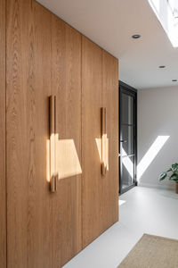 Armoire Vermont Placage de bois de chêne blanc Design et couleur personnalisés <span class=keywords><strong>dressing</strong></span> de luxe - Product Image 4