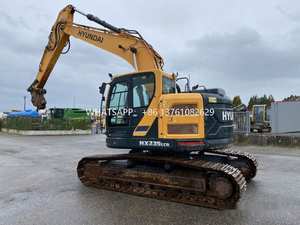 Excavatrice Hyundai 235 d'occasion, faible nombre d'heures de travail, d'origine coréenne, hydraulique, robuste, 24T - Product Image 2