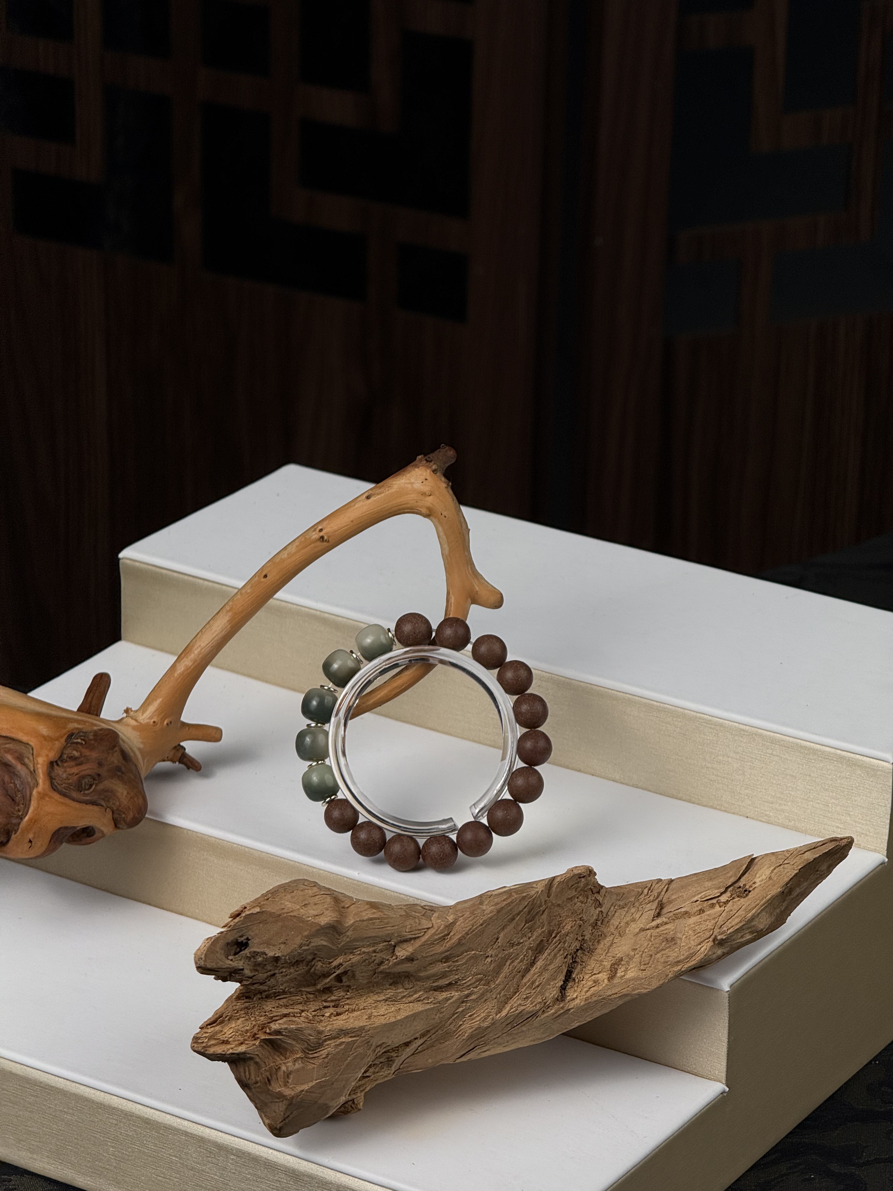 High Quality Traditional Chinese Medicine Ball Trendy Unisex Beaded Bracelet Wholesale Natural Resin Herbal Ancient Daily Wear