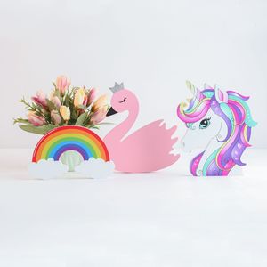 เครื่องประดับไม้รูปยูนิคอร์นการ์ตูนรูปทรงไม่สม่ำเสมอทำจาก MDF สำหรับตกแต่งห้องเด็กและห้องนั่งเล่นในวันเกิด - Product Image 1