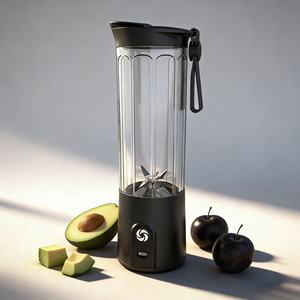 Mini presse-agrumes portable, mixeur personnel rechargeable par USB, presse-agrumes compact pour le camping en plein air, le bureau - Product Image 1