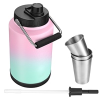 Haute qualité 128 oz en acier inoxydable gallon cruche Sport bouteille d'eau bas prix nouveau Design bouteille fabrication avec paille