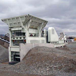 Planta Móvil de Trituración de Grava de 60 Toneladas de Baja Inversión, Trituradora de Piedra Móvil con Motor PLC, Fabricante Directo - Product Image 2