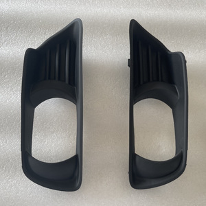 Cadres de feux antibrouillard Toyota Camry 2007-2009, garniture en plastique, paire gauche et droite - Product Image 1