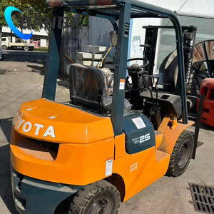 Montacargas Diésel Toyota 2.5 Toneladas Usado de Segunda Mano Original Japonés de Alta Calidad a Bajo Precio por su Rendimiento - Product Image 1