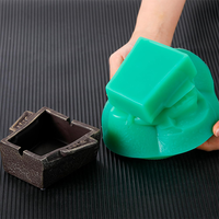 Caoutchouc Silicone Liquide RTV-2 à Haute Résistance et Polymérisation Rapide pour la Fabrication de Moules de Statues en Plâtre