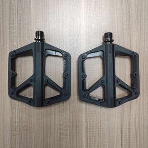Pedal BMX <span class=keywords><strong>de</strong></span> fibra <span class=keywords><strong>de</strong></span> nailon antideslizante ultraligero, piezas <span class=keywords><strong>de</strong></span> <span class=keywords><strong>bicicleta</strong></span> <span class=keywords><strong>de</strong></span> carretera MTB con rodamiento DU, <span class=keywords><strong>pedales</strong></span> <span class=keywords><strong>de</strong></span> <span class=keywords><strong>bicicleta</strong></span> <span class=keywords><strong>de</strong></span> plástico - Product Image 6