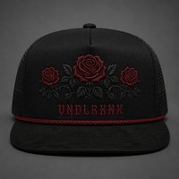Casquette Trucker 5 Panneaux Vintage Personnalisée avec Broderie, Visière en Mousse et Filet, Style Urbain Chicano Côte Ouest, Vente en Gros