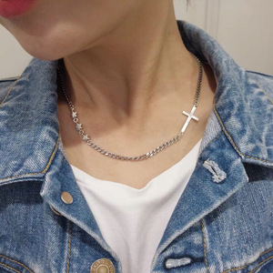 สร้อยคอเงินแท้ S925 ลายกากบาทและดาว สำหรับผู้หญิง สวมใส่ได้ทุกวัน สร้อยคอแฟชั่น - Product Image 1