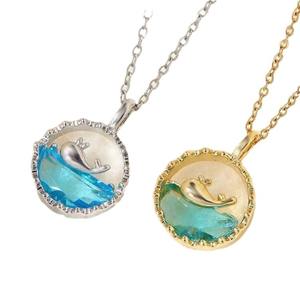 Collar de Aleación con Forma de Ballena para Mujer, Colgante de Oro y Plata con Cristal Azul Engastado, Amuleto Temático de Animal, Joyería de Regalo - Product Image 5