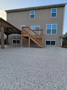 LSY 1:1 Revestimiento de Piso de Poliaspártico Alifático de Dos Componentes de Alto Rendimiento y Secado Rápido para Sistemas de Aplicación Completa en 1 Día - Product Image 6