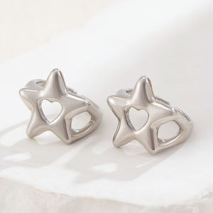 2 pezzi graziosi set di anelli di cuore con stelle di design per donne alla moda impilabili anelli da dito accessori per la mano gioielli di moda femminili - Product Image 5