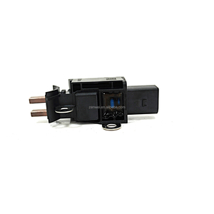 新品純正 BOSCH 28V 純正車用オルタネーターアセンブリ レギュレーター電圧 F00M465240 ハヴァル用 - Product Image 5