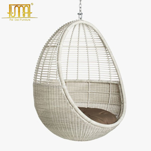 Sedia a dondolo sospesa moderna personalizzata in vimini rattan a forma di gabbia per uccelli per adulti - Product Image 2