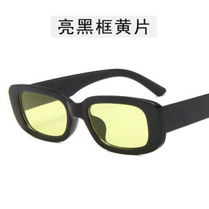 Nouvelles lunettes de soleil carrées de style européen et américain, monture noire en PC, protection UV400, pour femmes, tendance - Product Image 4