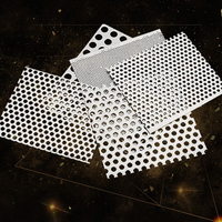 Meilleures ventes : Tôles perforées en acier inoxydable à motif nid d'abeille, mailles rondes et carrées pour applications architecturales