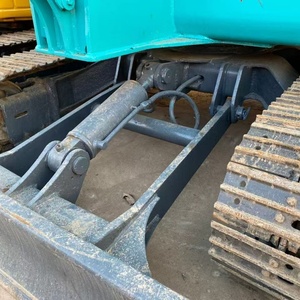 Mini-excavatrice sur chenilles d'occasion Kobelco SK60, faible nombre d'heures, matériel d'occasion du Japon, Kobelco SK200 60 75 130 135 140 210 350 - Product Image 6