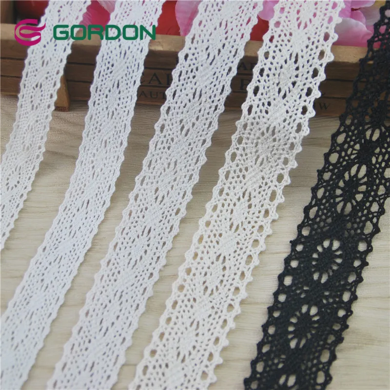 Ivory Lace Fabric Luxury Lace Trim 4.5 cm Crocheted Cotton Lace Ribbon With White Color In Stock